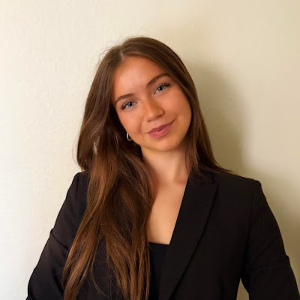 Meet your Posher, Rebekah